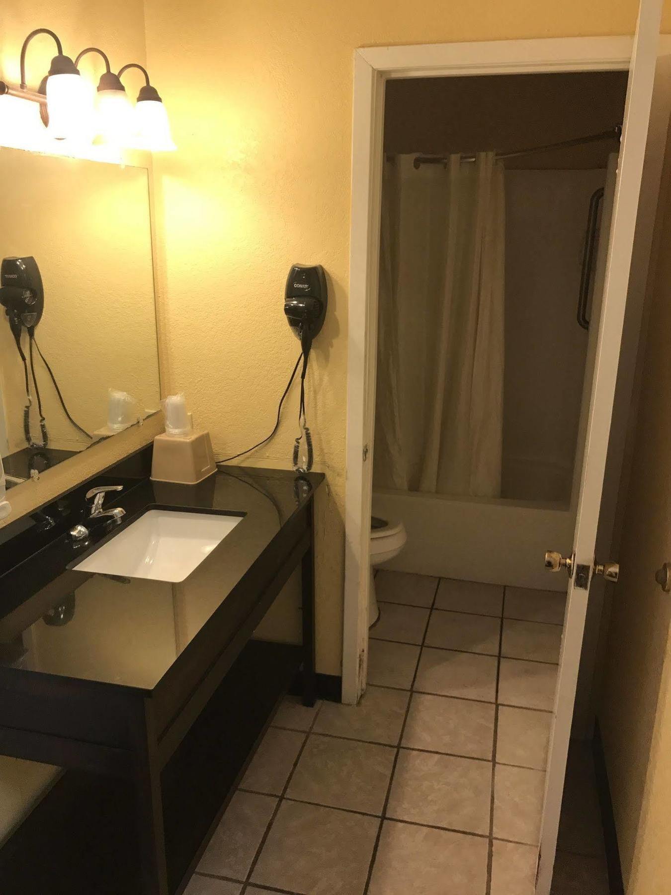 Village Inn コトゥーラ エクステリア 写真